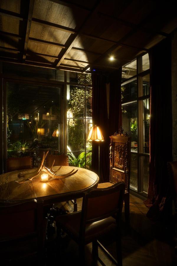 Baan Tuk Din Hotel Bangkok Eksteriør billede
